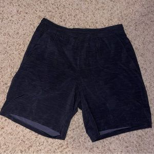 black lululemon pace breaker linerless 7” shorts size XL
